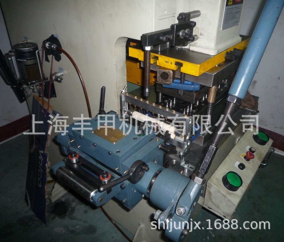 【上海丰甲】滚轮送料机 高速滚轮送料机 冲压送料机 冲床送料机