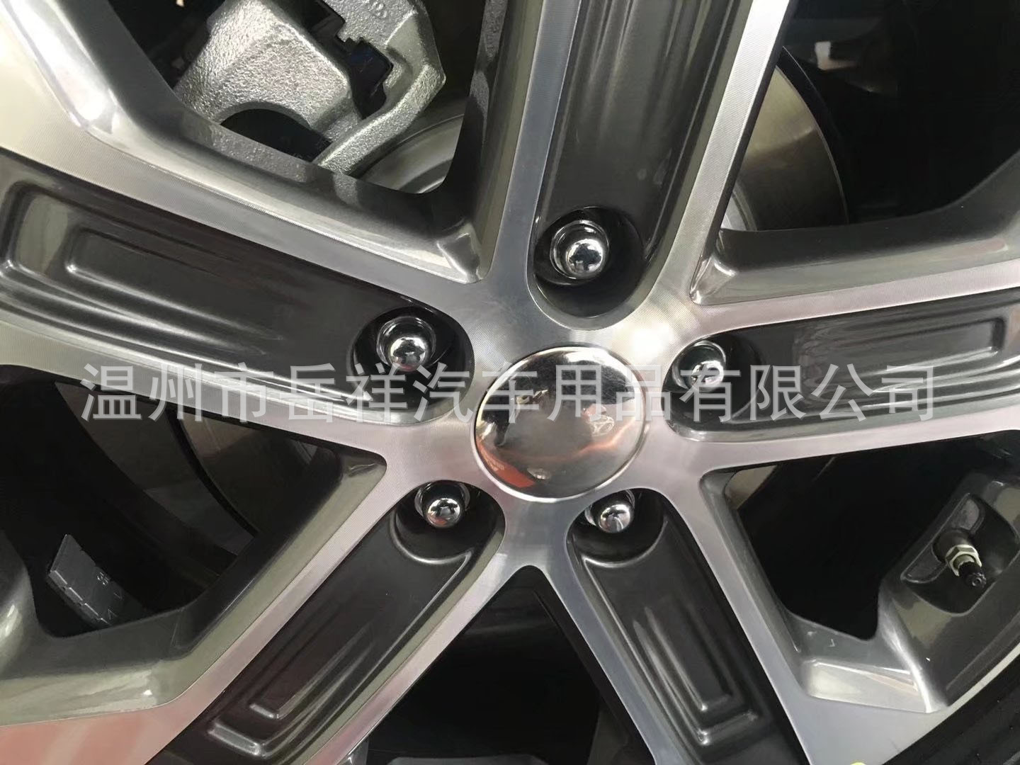 18款起亚智跑轮毂盖  悦达起亚智跑专用改装不锈钢轮毂盖