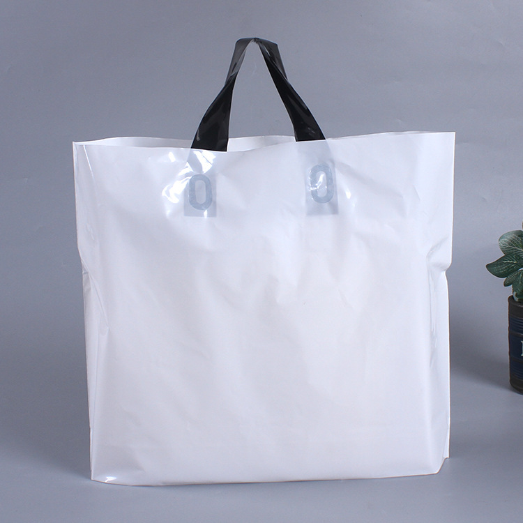 PE bag wholesale clothing store packaging bag custom gift shopping plastic handbag Custom blank bag can be printed LOGO