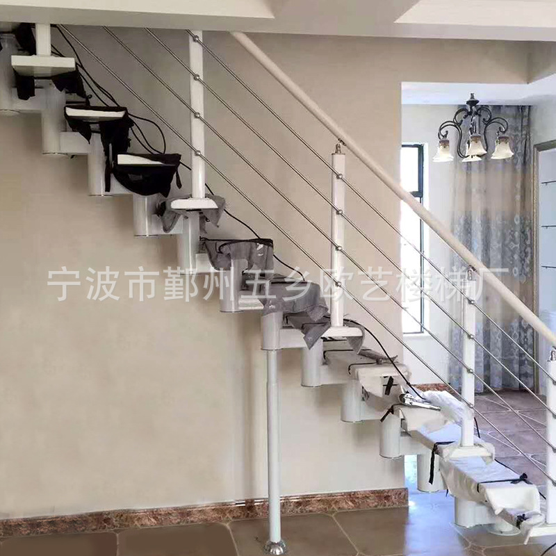 宁波欧艺楼梯厂家定制 钢木楼梯 中柱旋转楼梯 橡胶木钢梯板