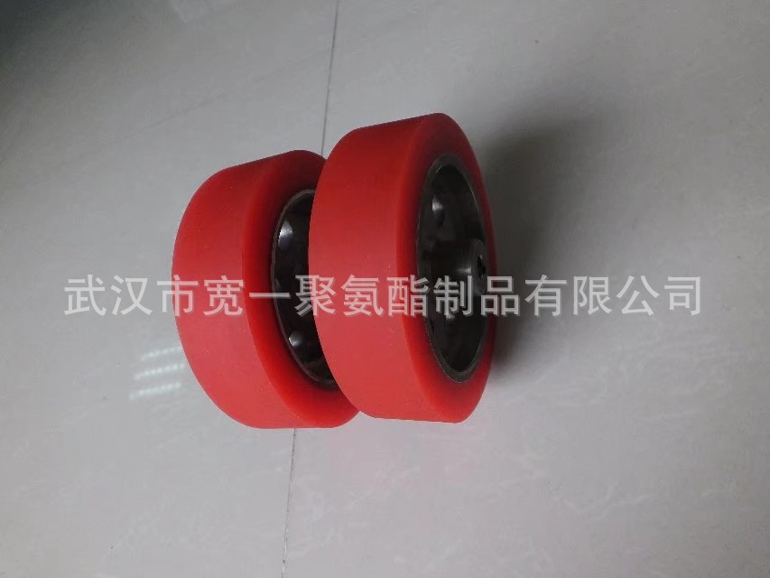 供应湖北孝感载重滚轮聚氨酯橡胶包胶，传动滚轮包胶加工