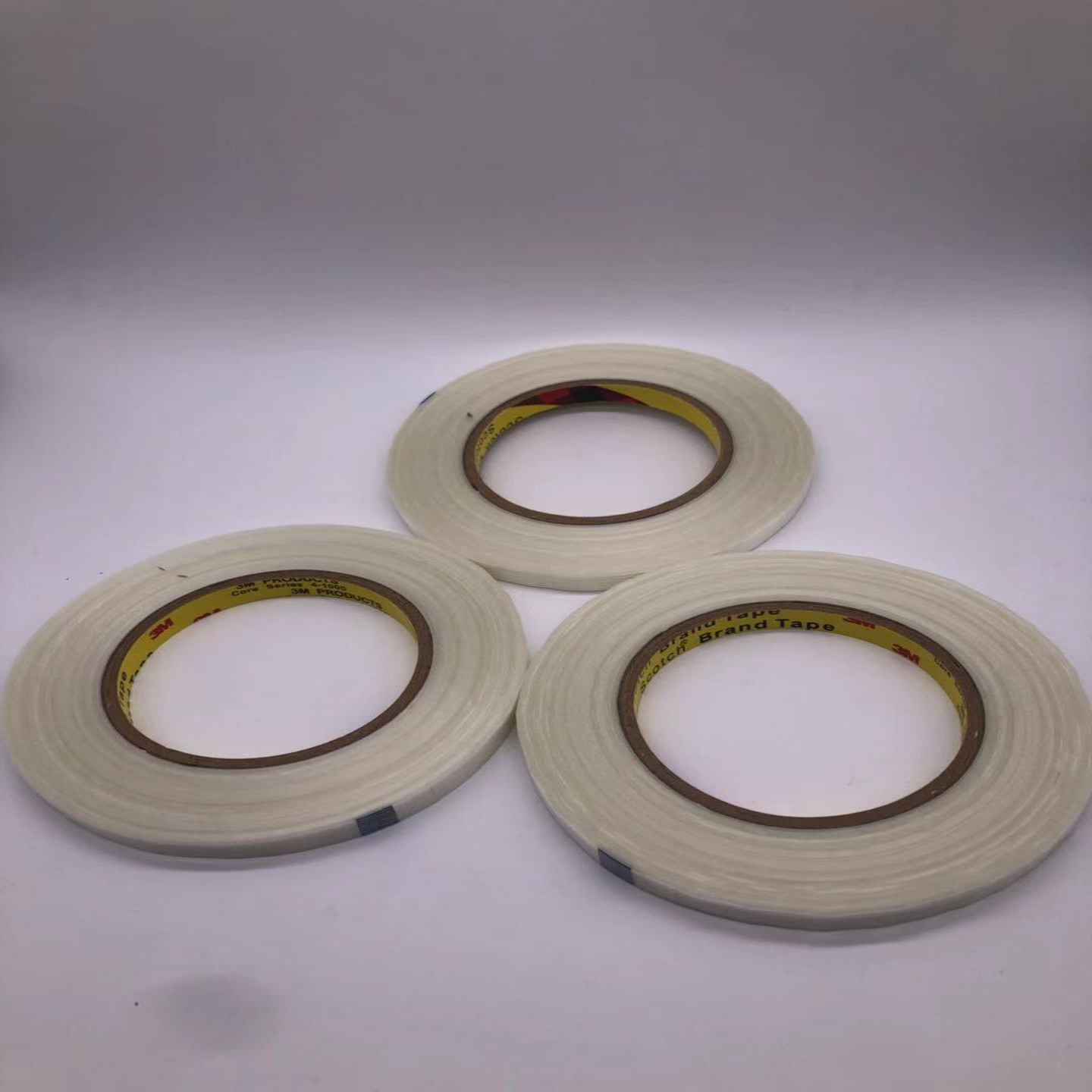 专业生产 细线  粗线 网格纤维胶带 网状纤维胶带 耐高温 封箱