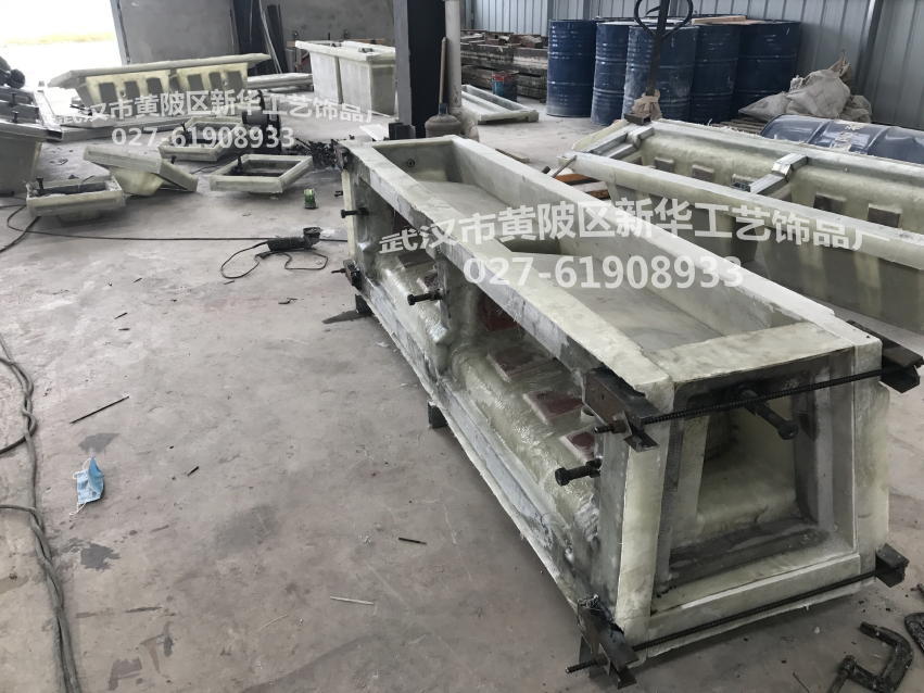 鹅卵石生态框护坡模具