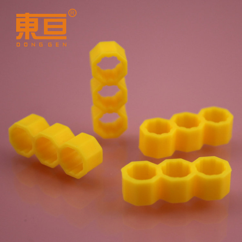 BJ2797黄 三联八角 八角插件 拼插件 科技积木零件 配合十道杆
