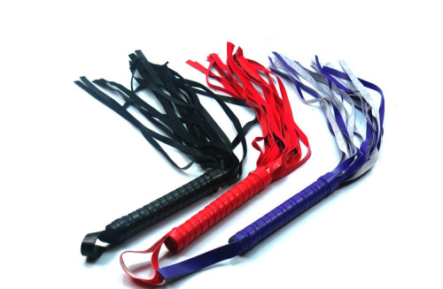 Sexy leather whip, small loose whip, spanking and spanking, passionate sex tools for men and women, small toys, alternative pleasure and climax, foreign trade