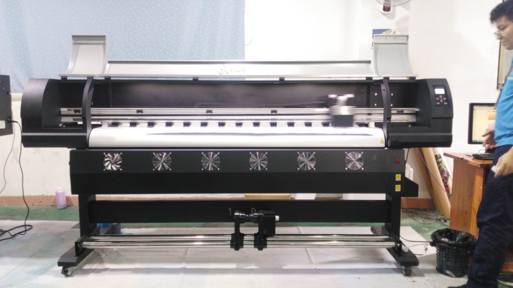 广州压电写真机 户内外弱溶剂印刷设备 工业级数码喷绘机直销