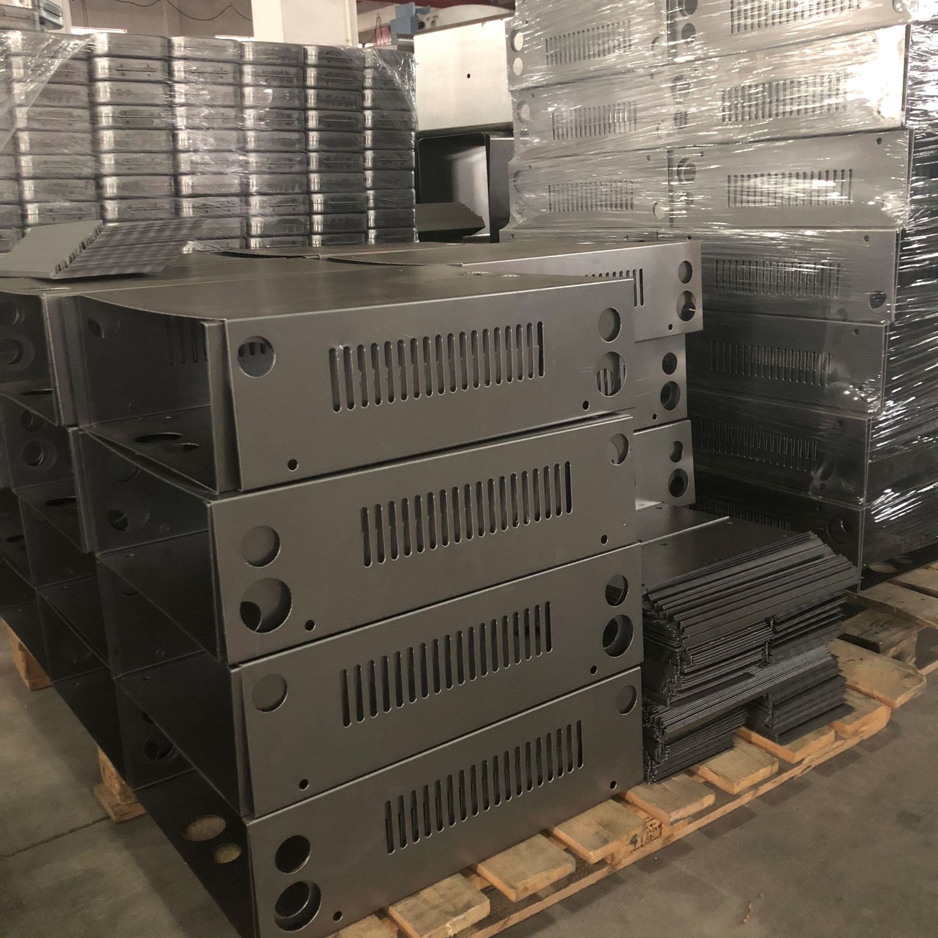 冲压件加工  激光CNC数冲折弯焊接机柜精密钣金 静电喷涂加工