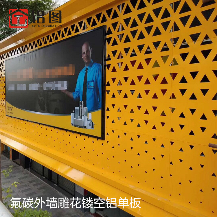 ��~�J����žT��O