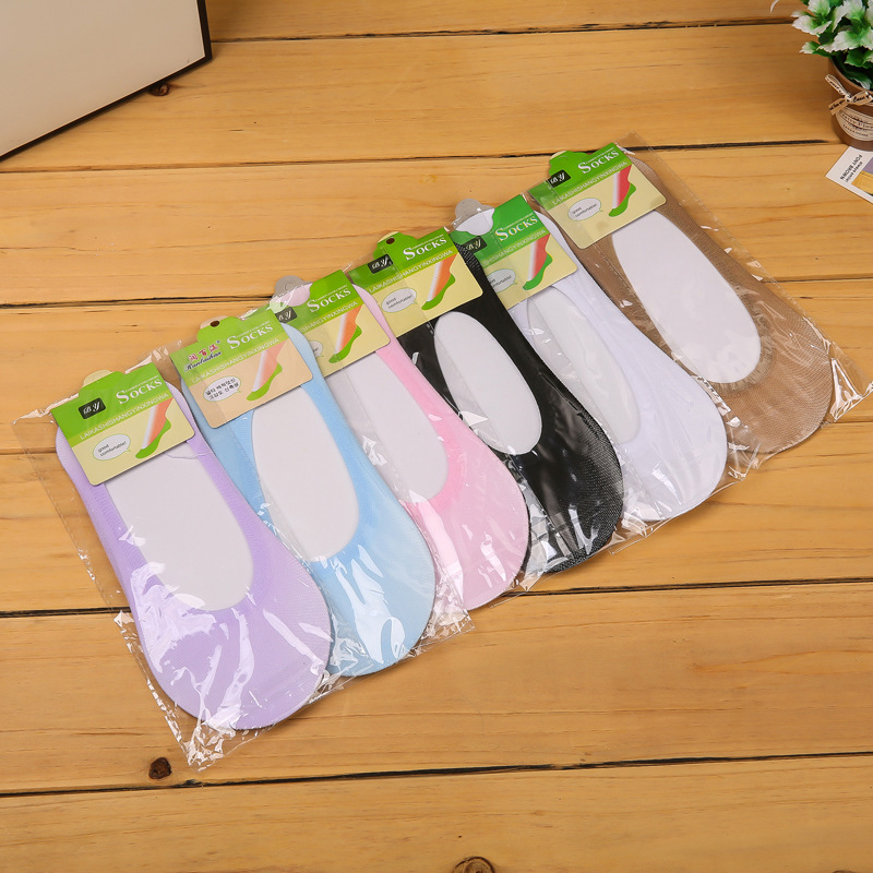 Korean version of the new candy color boat Socks tide ladies foreign trade non-slip invisible shallow polyester socks manufacturers wholesale Korean version of the new candy color boat Socks tide ladies foreign trade non-slip invisible shallow polyester socks manufacturers wholesale