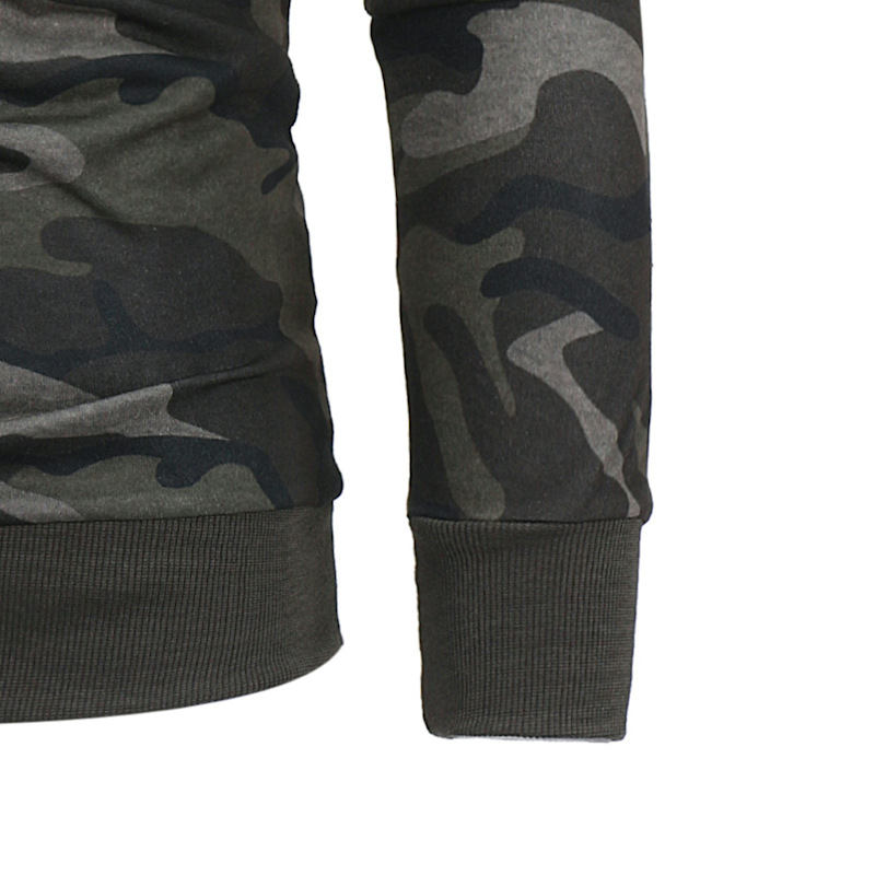 Camouflage Hoodie Fit