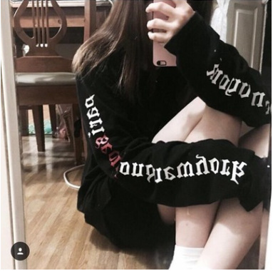 Extra-long long-sleeve