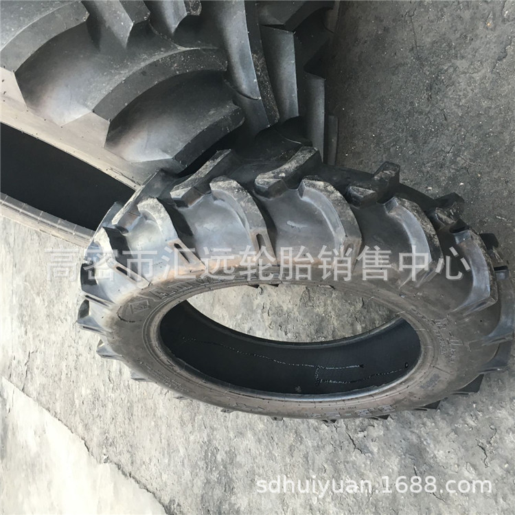 现货销售贵州9.5-24人字花纹农用轮胎