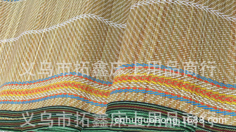 7989912713_1481397257