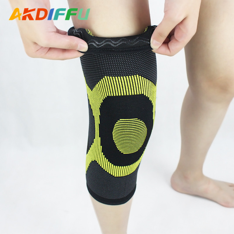 Fábrica al por mayor de cuatro lados elástico deportes rodillera de punto de nylon pierna pad presión rodillera baloncesto rodillera artículos deportivos