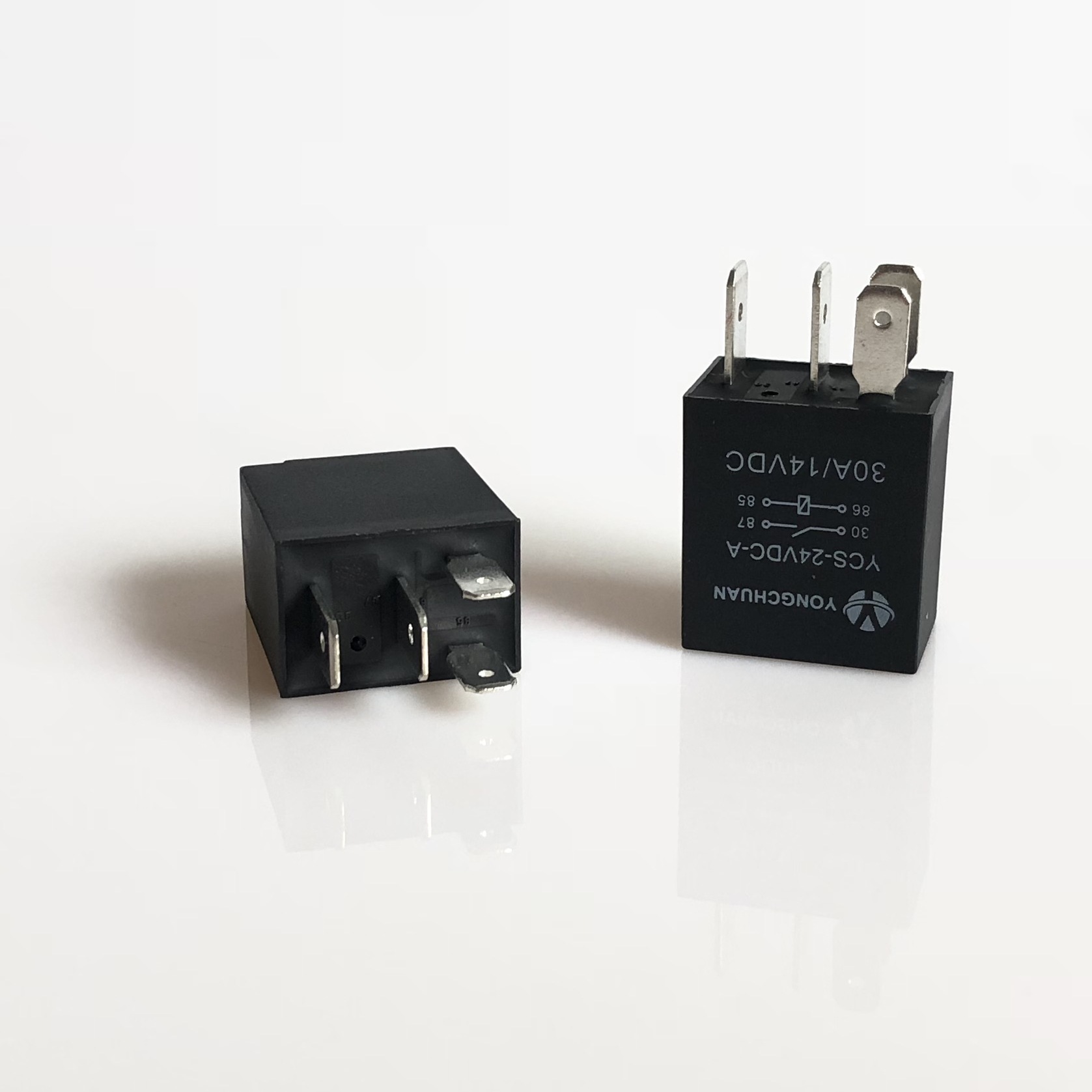 7110 12V 30A紫罗兰汽车继电器 油泵空调用