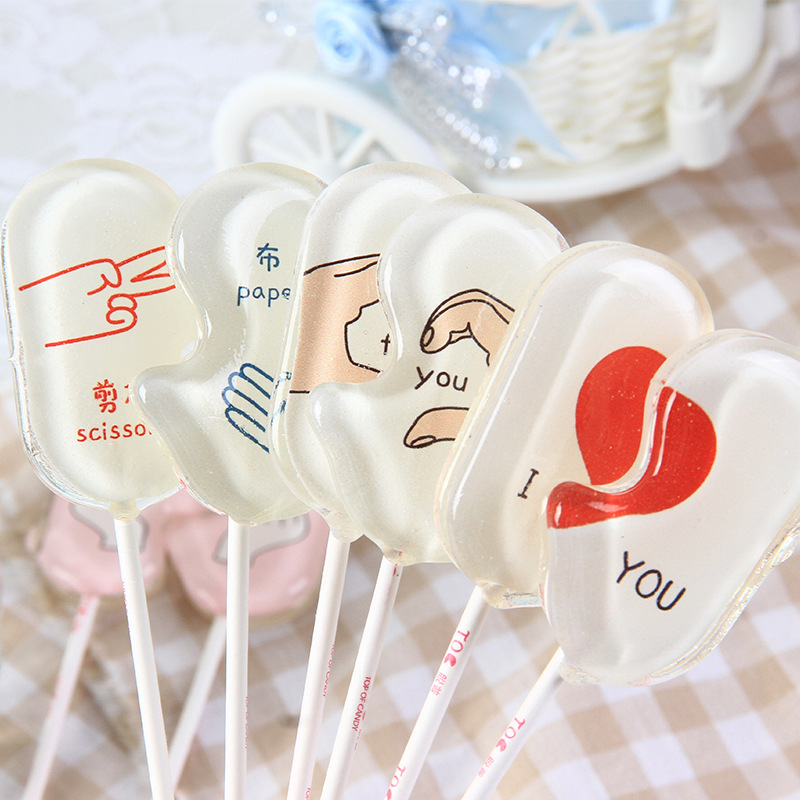 創意網紅棒棒糖15g/支 情侶糖果比心棒棒糖兒童卡通照片糖 批發