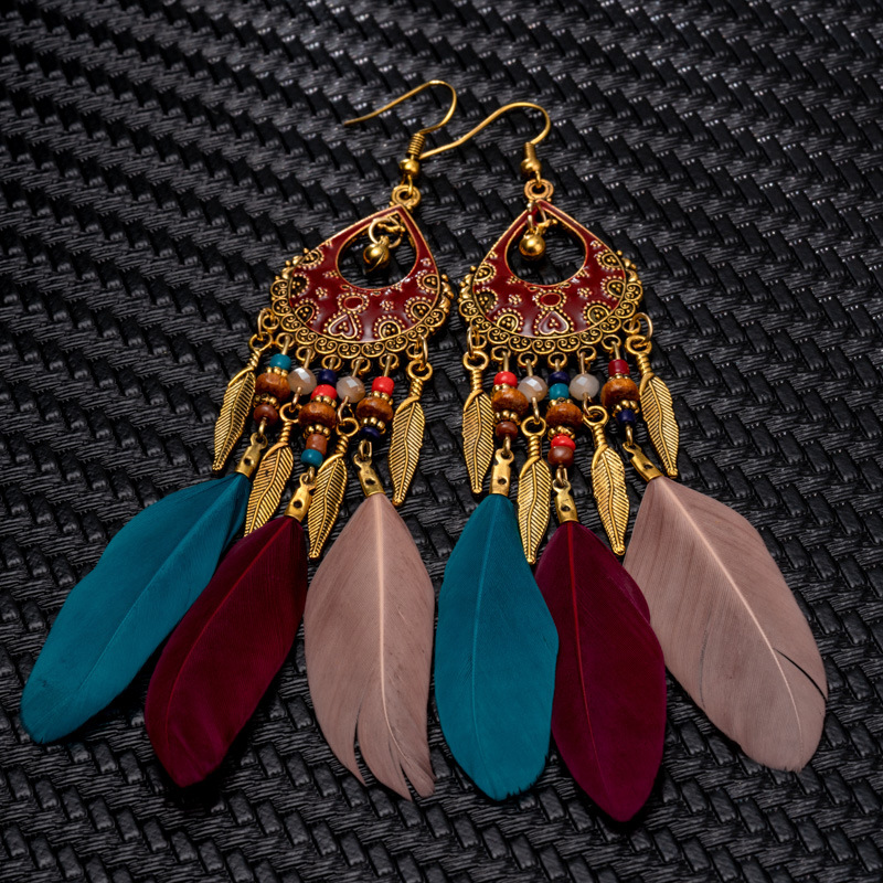 1 Pair Retro Feather Alloy Plating Women's Drop Earrings display picture 16