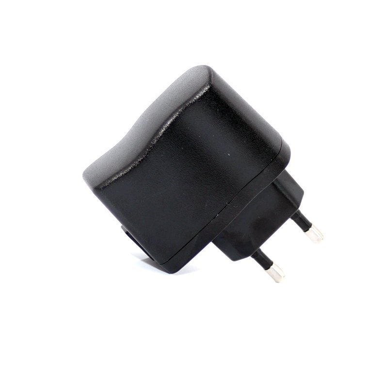 供应5V1A 出欧州小家电 手机配套充电器 5V1A电源适配器