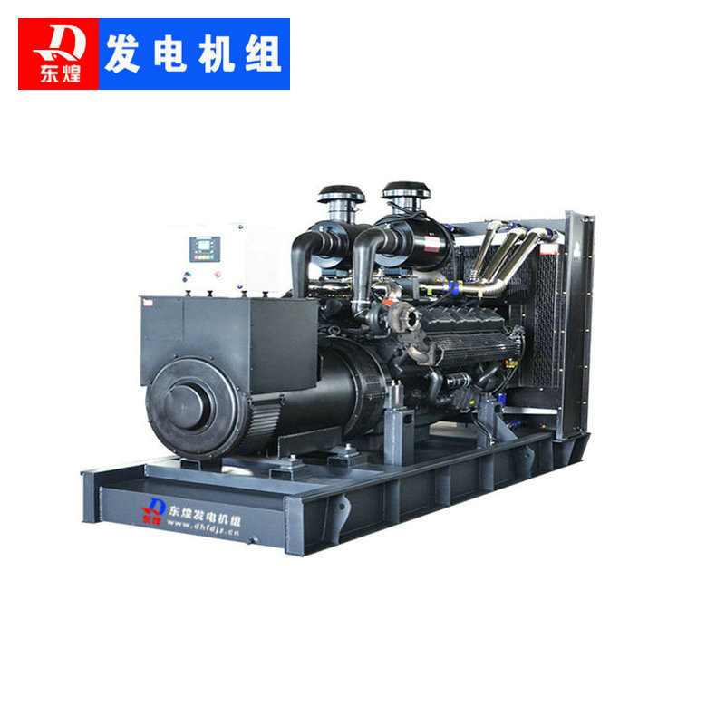 8698363476_904683646