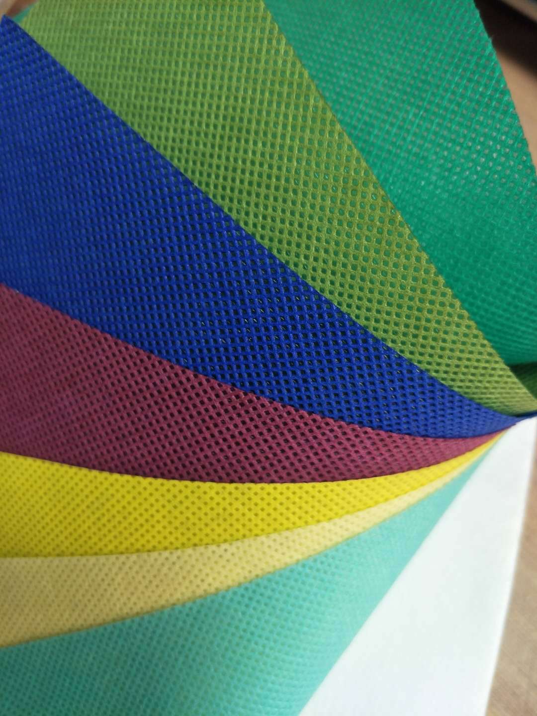 康达厂家大批量供应医用无纺布，一次性床单(图)，超市购物袋等