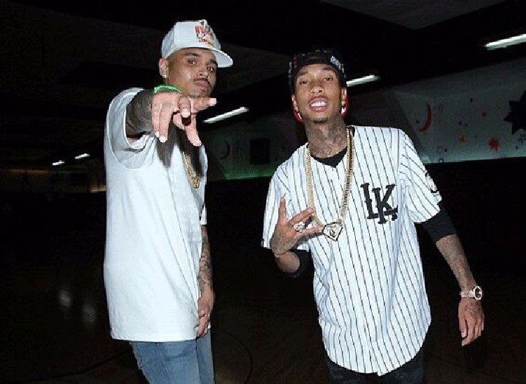 LK Striped T-Shirt Image 4