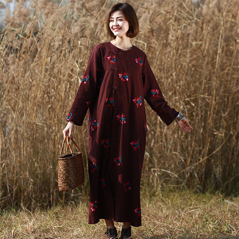 Retro ethnic autumn demi-season dress