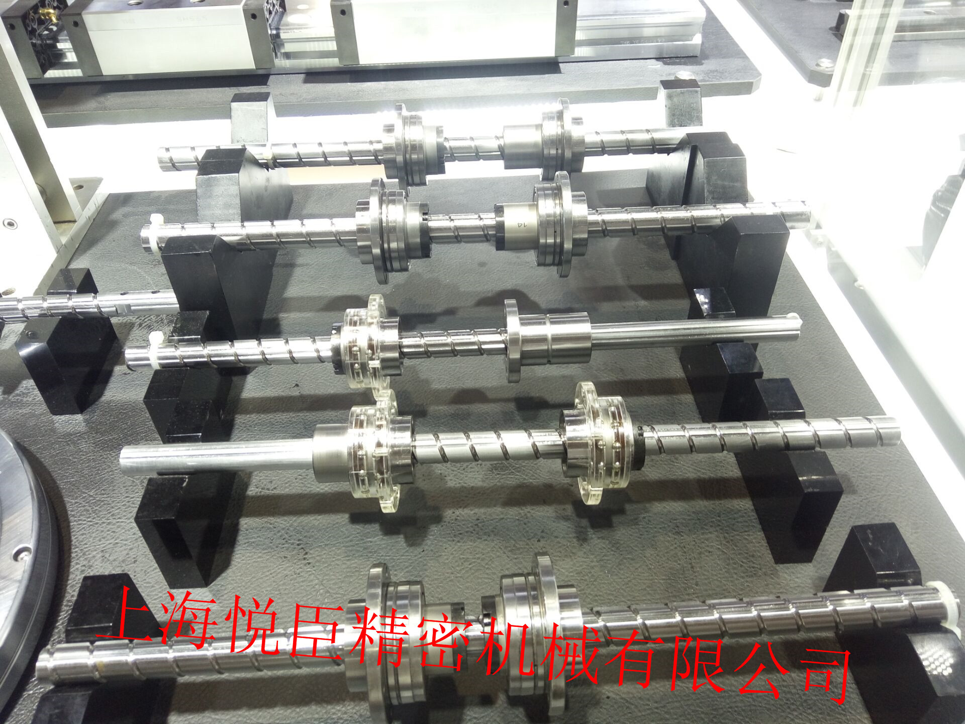 THK滚珠丝杆BNK2020-3.6G0+620LC5Y BNK2020-3.6G2+620LC7Y