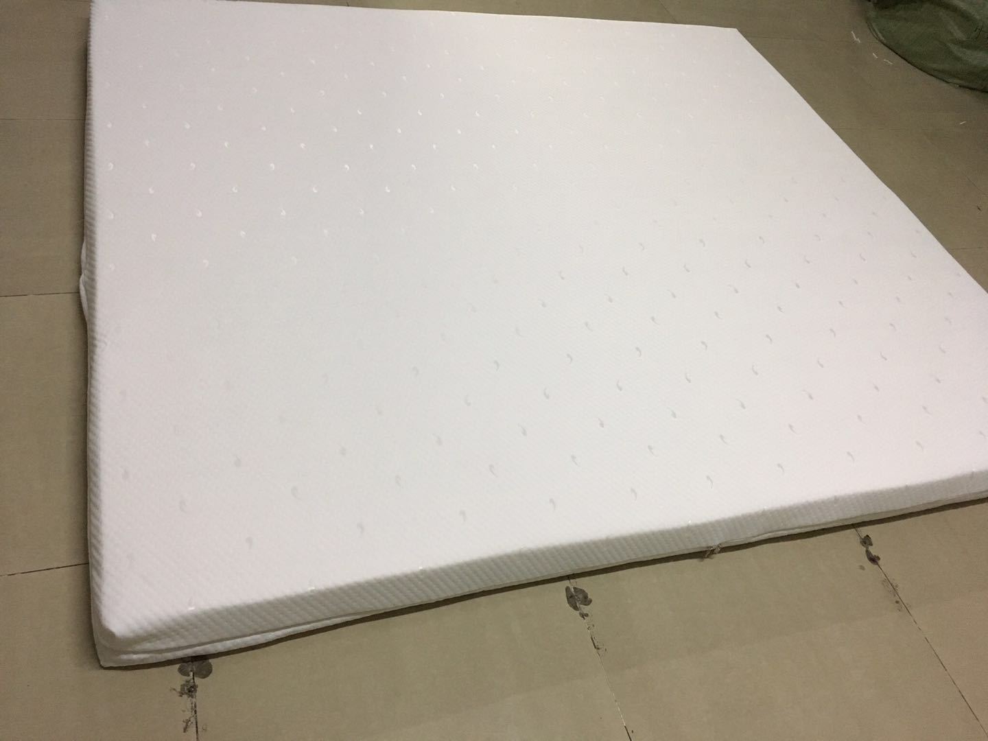 내부 재킷을 포함한 5cm 라텍스 쿠션