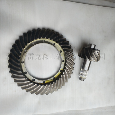 特雷克斯矿车配件 Запчасти TEREX 9228704 зубчатая пара