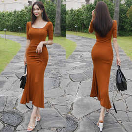 2025韩版秋冬季新品女大方领长袖褶皱连衣裙大摆长裙A009