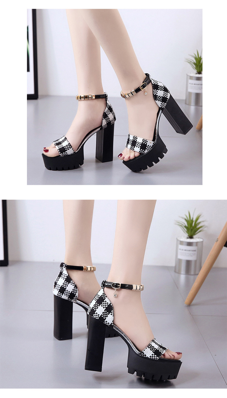 8695638062_570577340.jpg (750×1312)