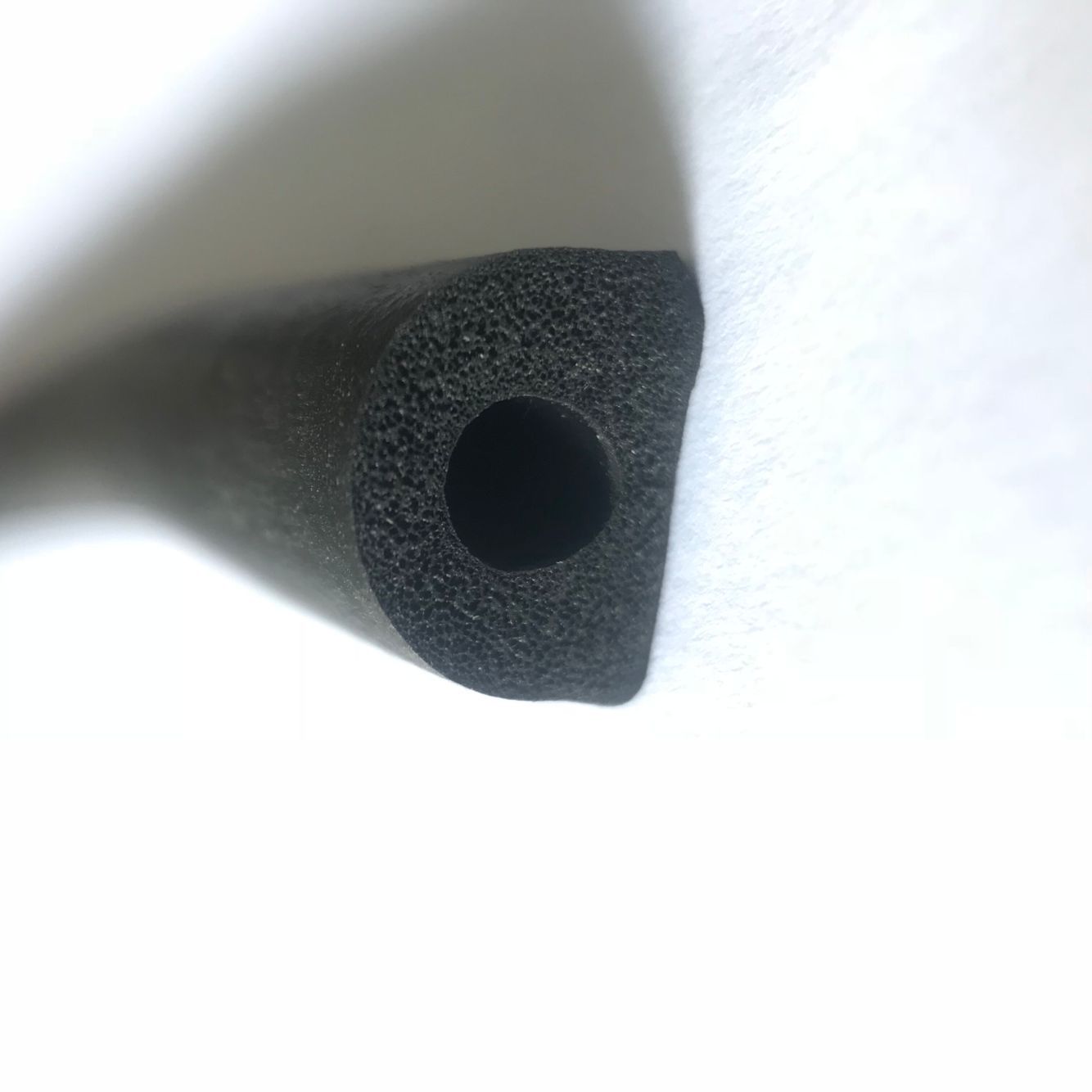 江浙沪厂家三元乙丙发泡密封条电气机柜机械异形中空密封条