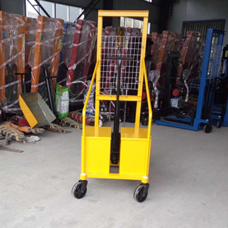 供应无腿托盘堆高车  液压配重式升高车 短腿手动升高车