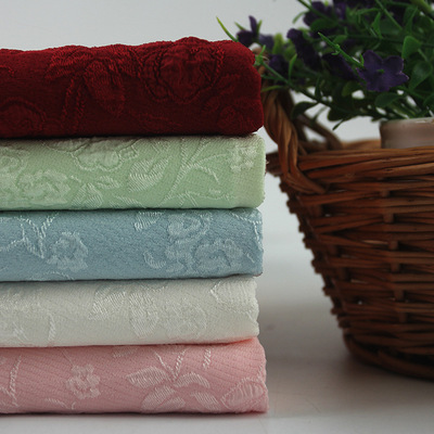 天随纺织厂家直销 涤纶弹力提花泡泡布 梭织提花服装面料|ru