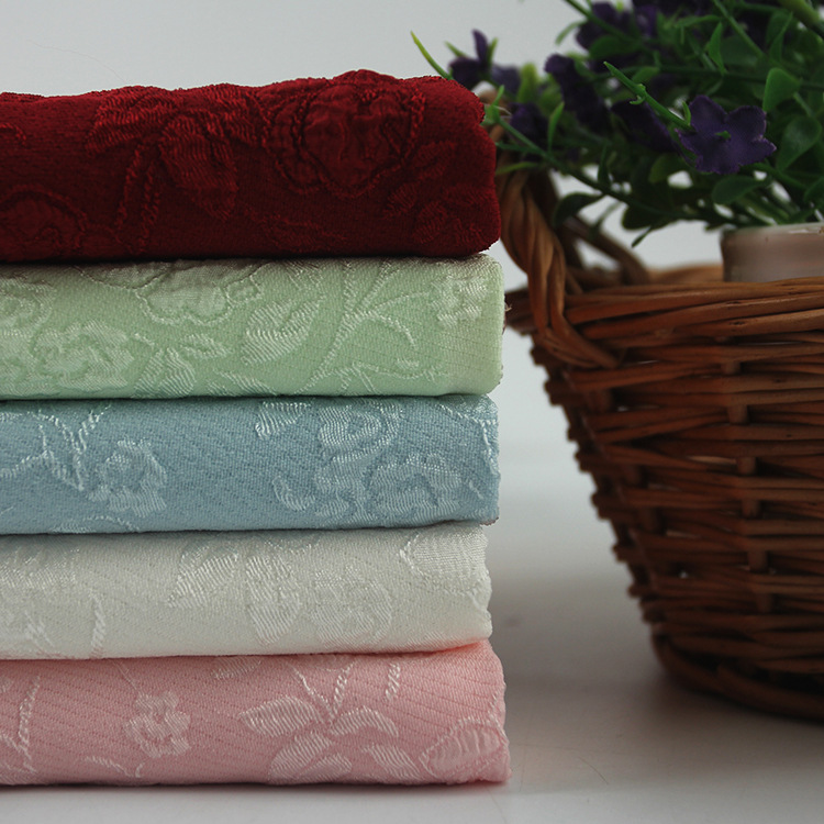 天随纺织厂家直销 涤纶弹力提花泡泡布 梭织提花服装面料|ru