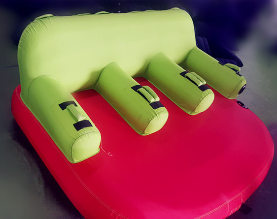 厂家直销PVC充气拖拉420D尼龙三人图拉游泳圈来样定做