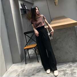 原宿晚晚风气质森女系复古港味社会精神短装宽松网红两件套装8231
