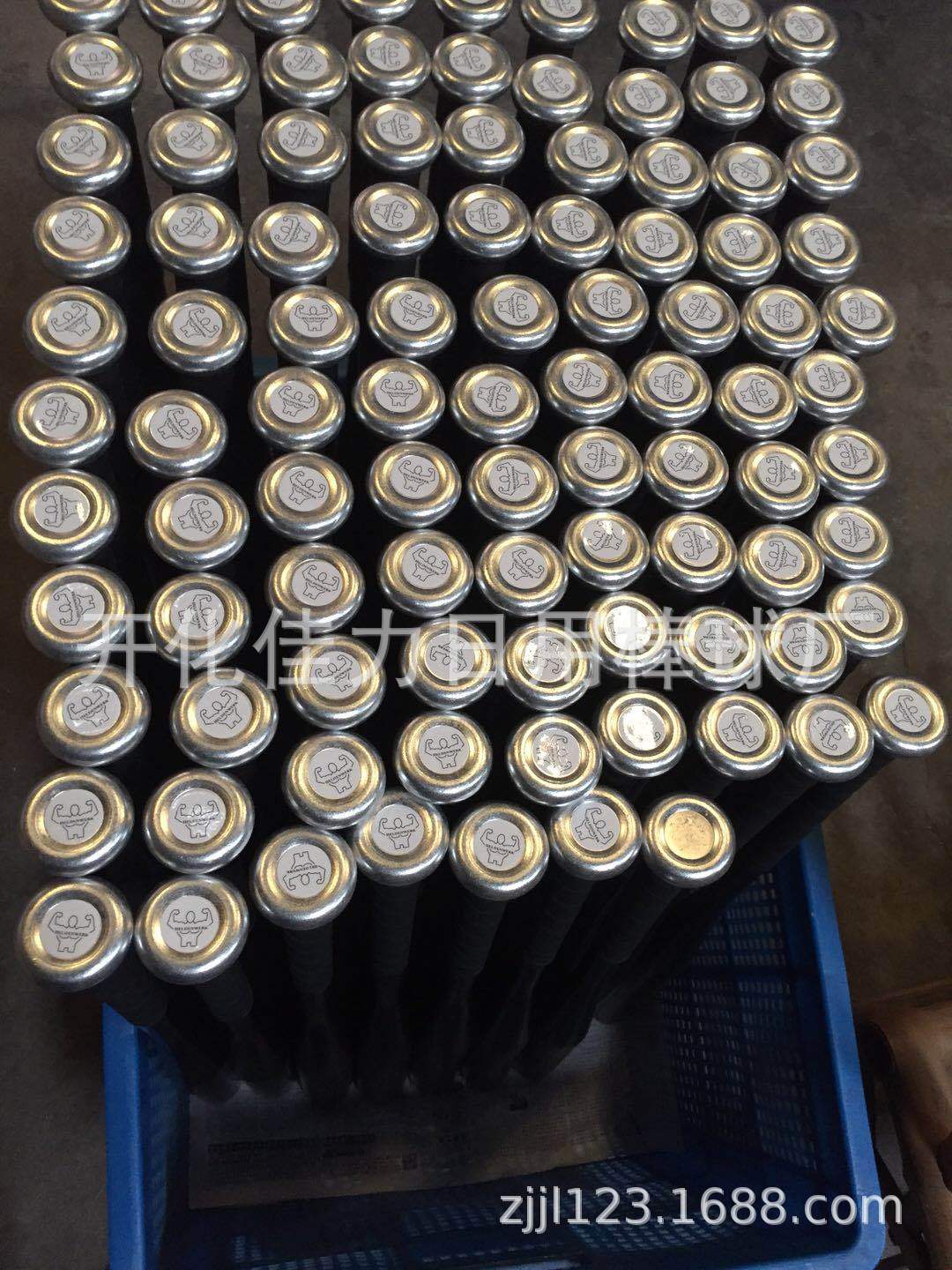 557EB5BBF7F69AED412BCDB58FD889