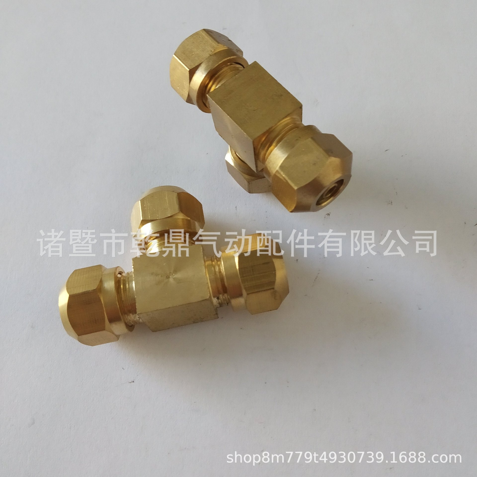 厂家直销卡套三通 1/4卡套三通可按要求定做