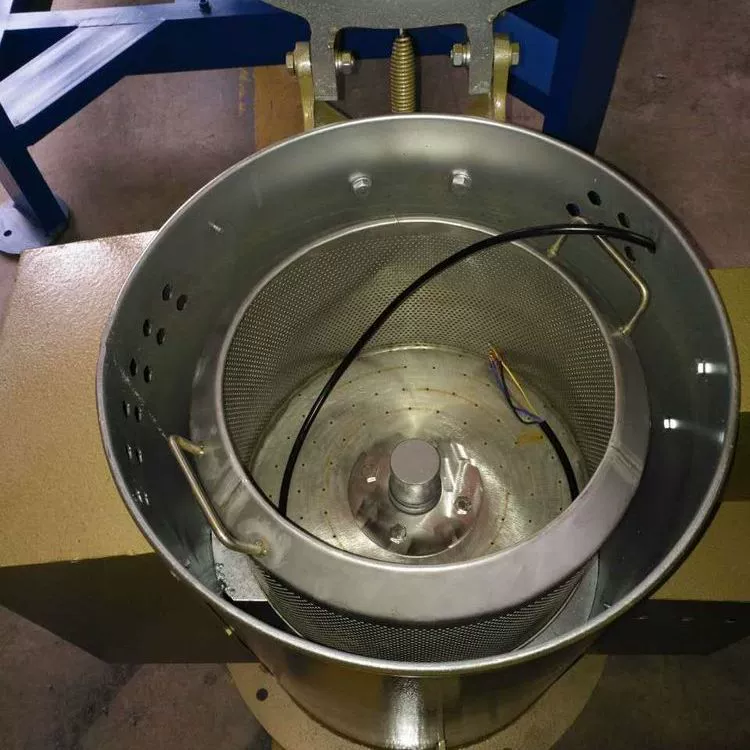 Производитель промышленных сушильных и обезжиривающих машин для оборудования, небольшого дегидратора из нержавеющей стали, центробежной сушилки для гальванического покрытия алюминиевых стружек.
