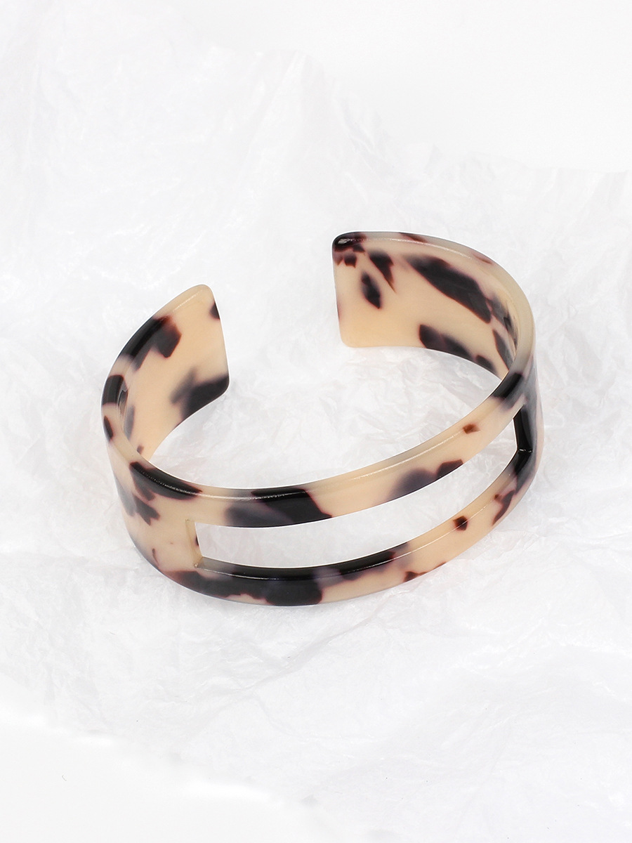 Korean Resin Open Bracelet display picture 3