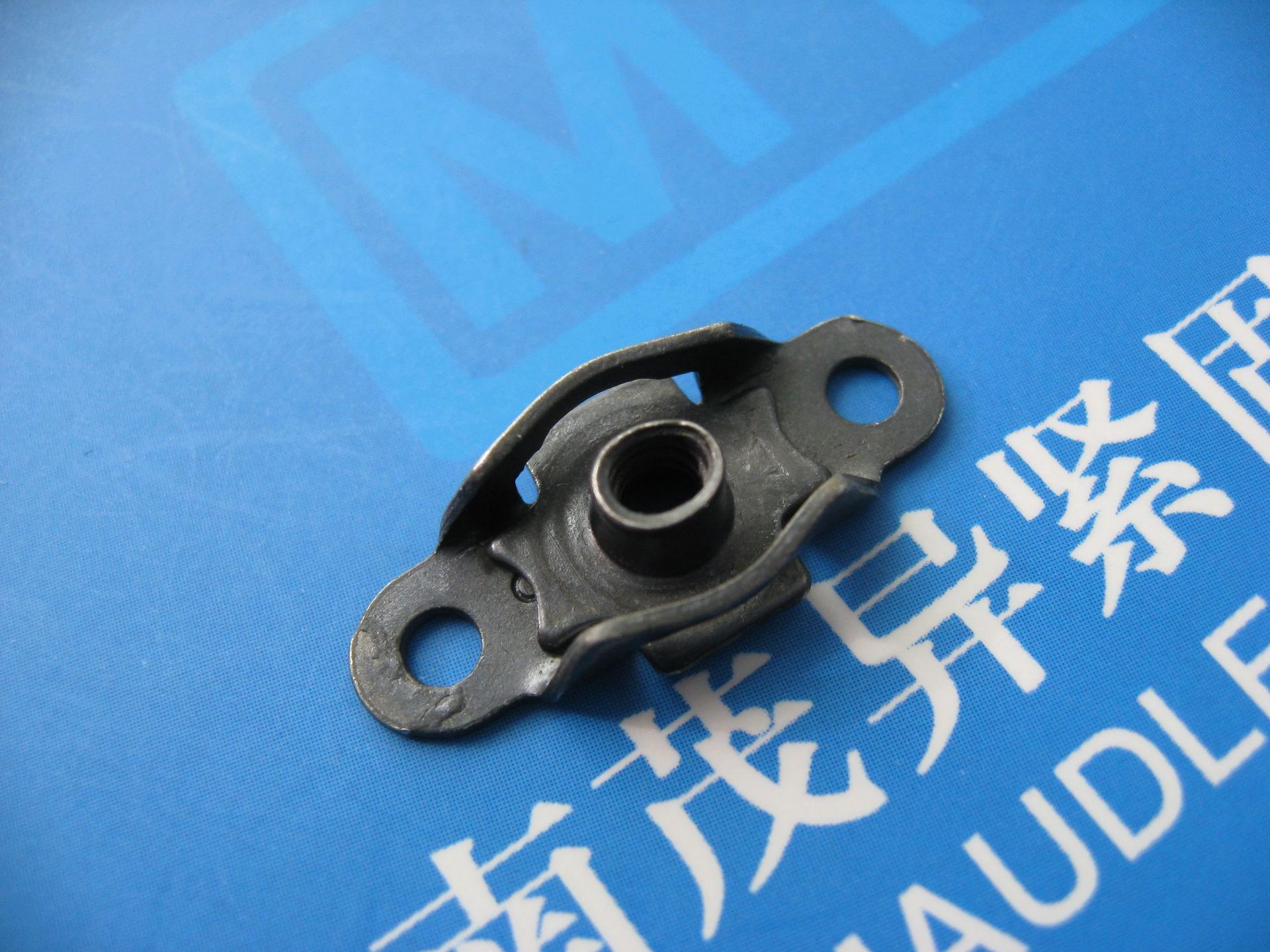 游动双耳托板粘接螺母QJ3079.15