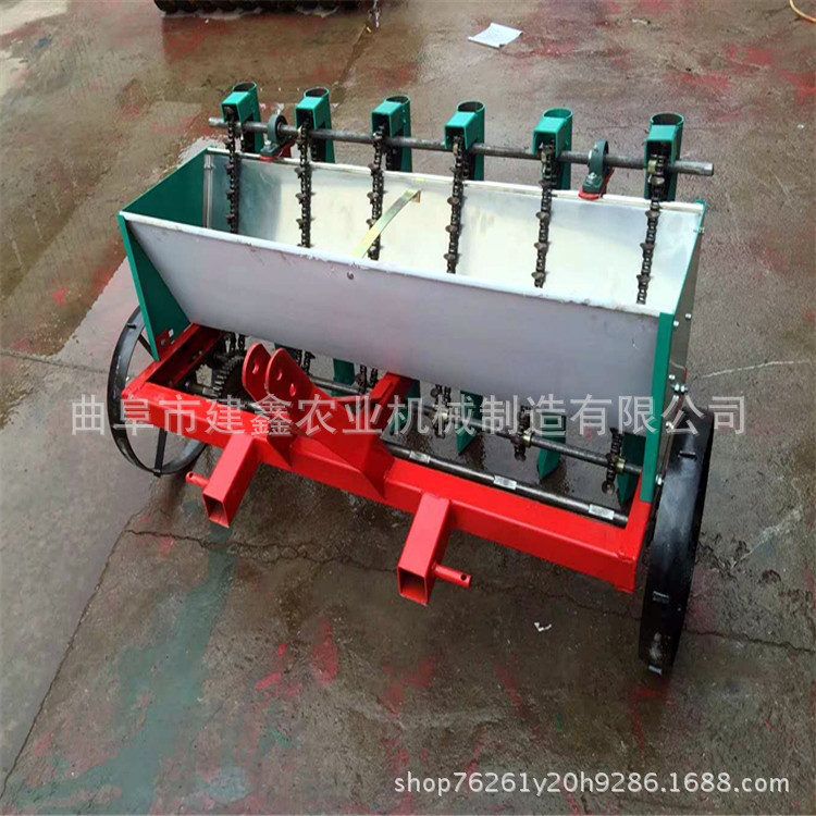 平顶山大蒜播种机厂家现货直销种蒜机图片株距可调大蒜点播机价格