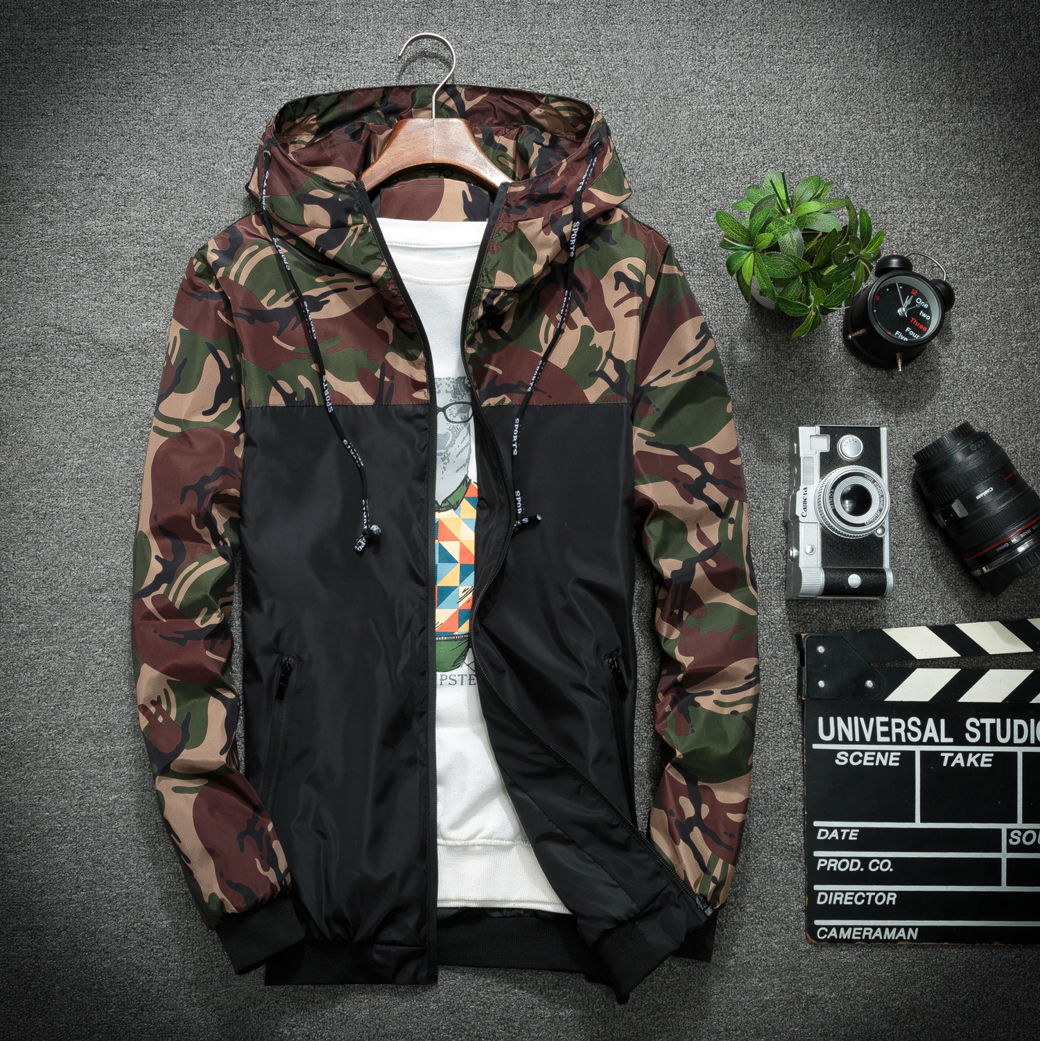 New thin Korean casual jacket men's fashion camouflage jacket men's clothing in spring and autumn a hair substitute 6682