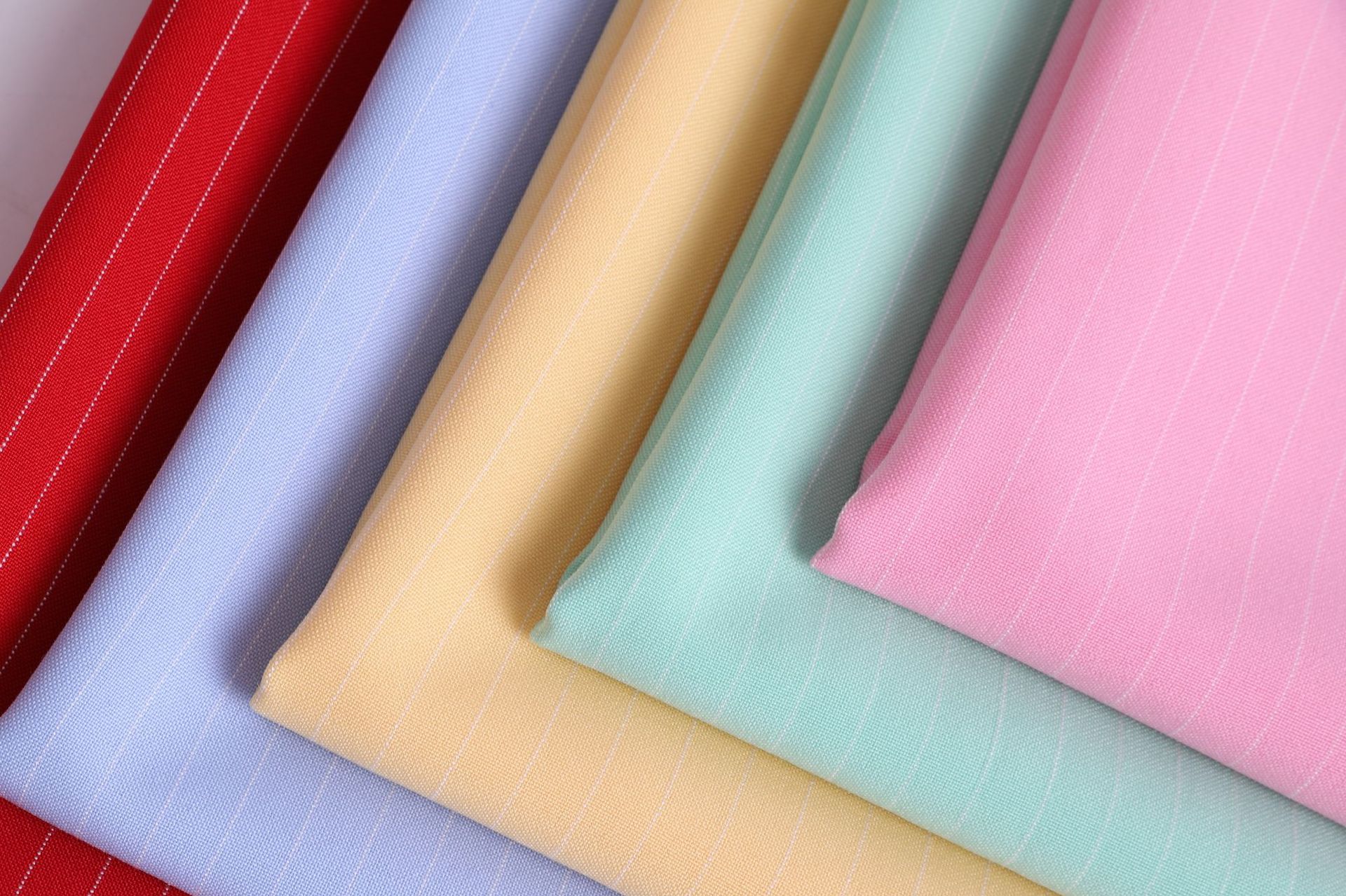 厂家小批量现货供应 涤纶条子布 春秋西装西服面料 时尚 服装面料