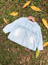 外贸原单女童牛仔衬衣 2018新款娃娃领前开扣小披肩牛仔小外套