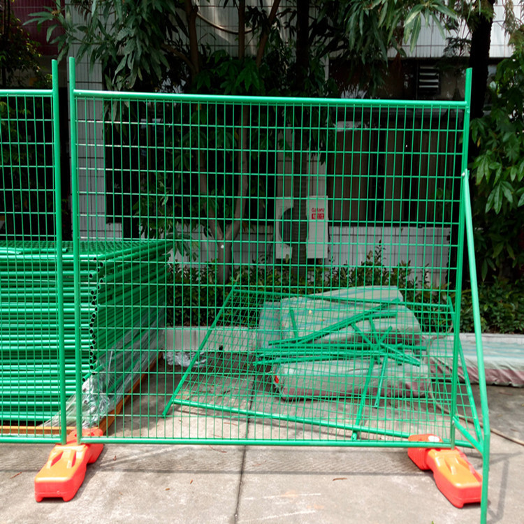 厂家生产佛山松山湖围蔽围栏 高速公路护栏 道路隔离栅护栏网