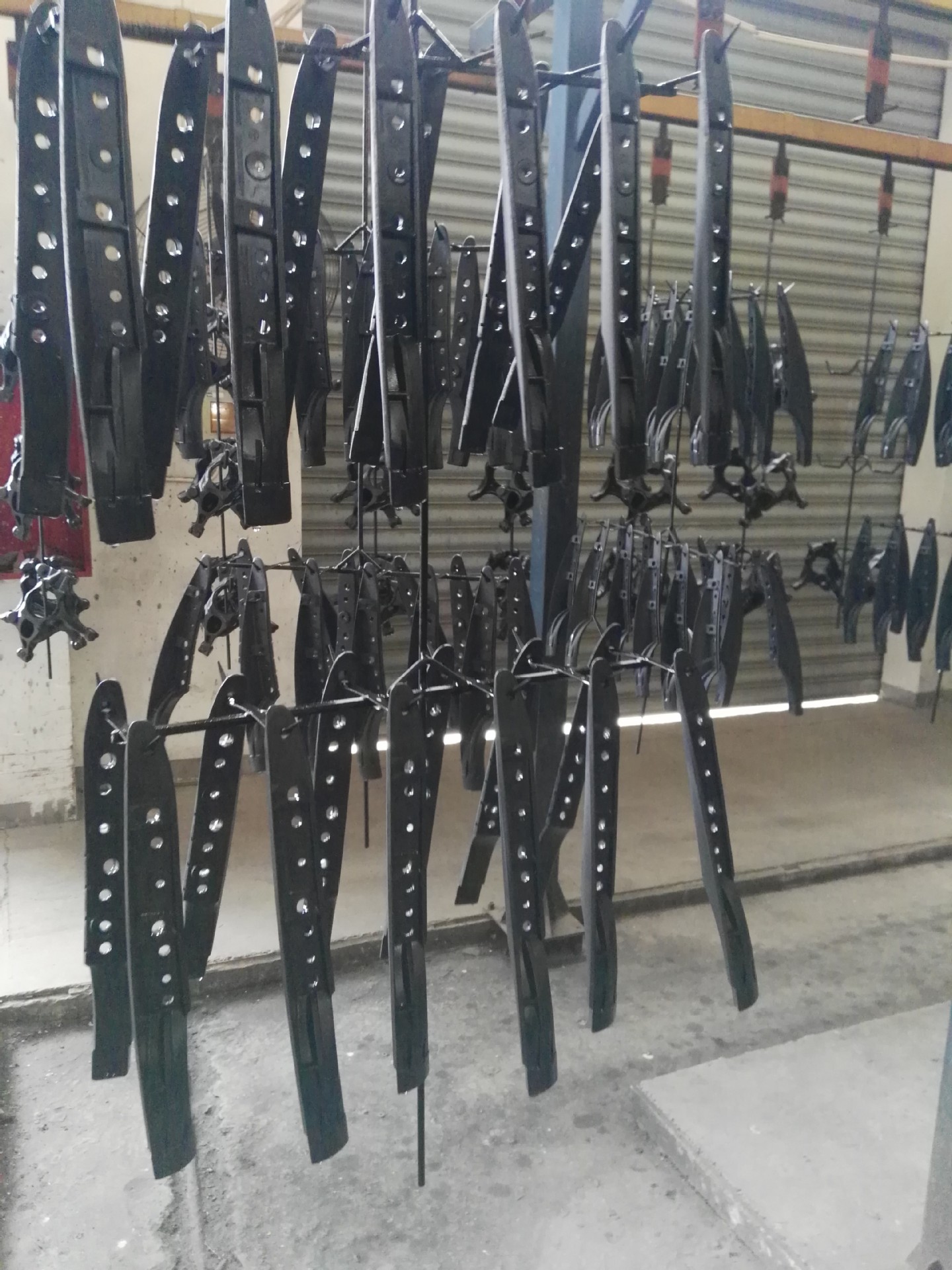 黑色电泳   电着