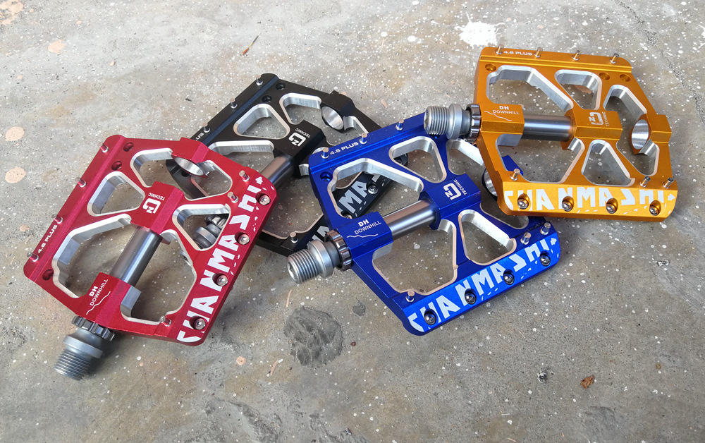 Aluminum MTB DH Road XC Bike 3 Bearings Pedals flat Platfrom Pedal 4.6plus blue