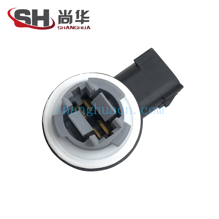汽车灯座插座T25/3156单丝3157双丝/克莱斯勒铂锐/杀车灯/灯座